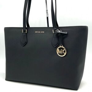 Michael Kors Bag Large Sheila Mf Tote Bag Black/Gold